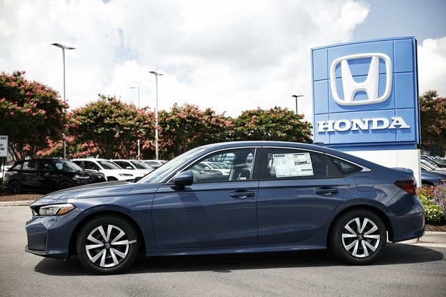 2026 Honda Civic LX photo 3
