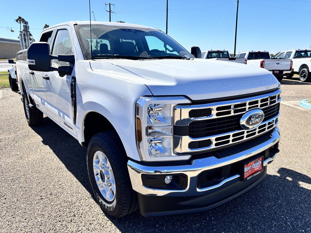 2026 Ford F-250 Super Duty XLT's photo