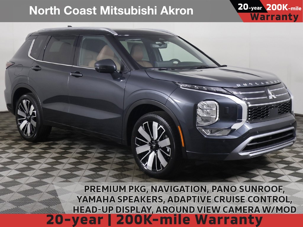 2025 Mitsubishi Outlander SEL's photo