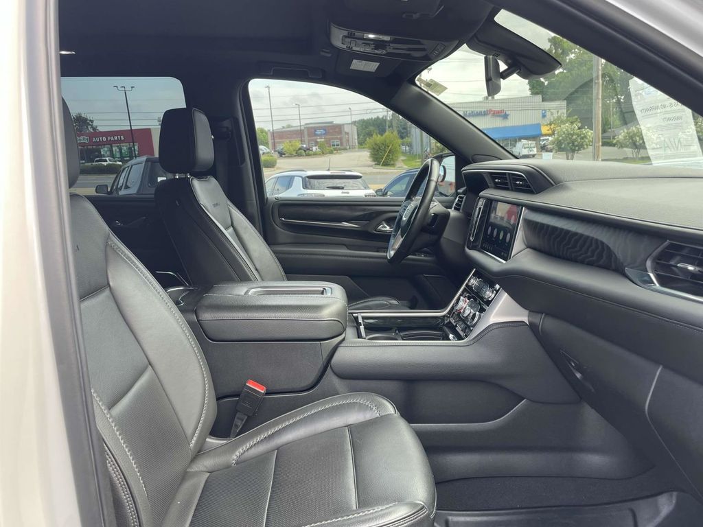 2021 Gmc Yukon Denali photo 11