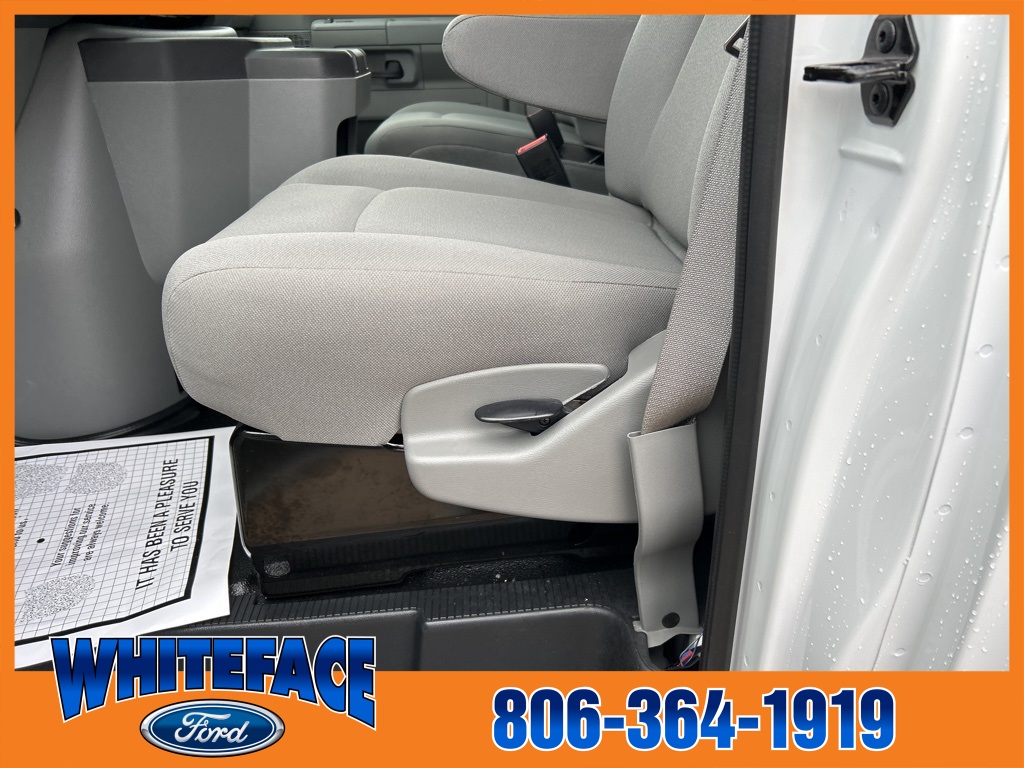 2025 Ford E-350 Base photo 11