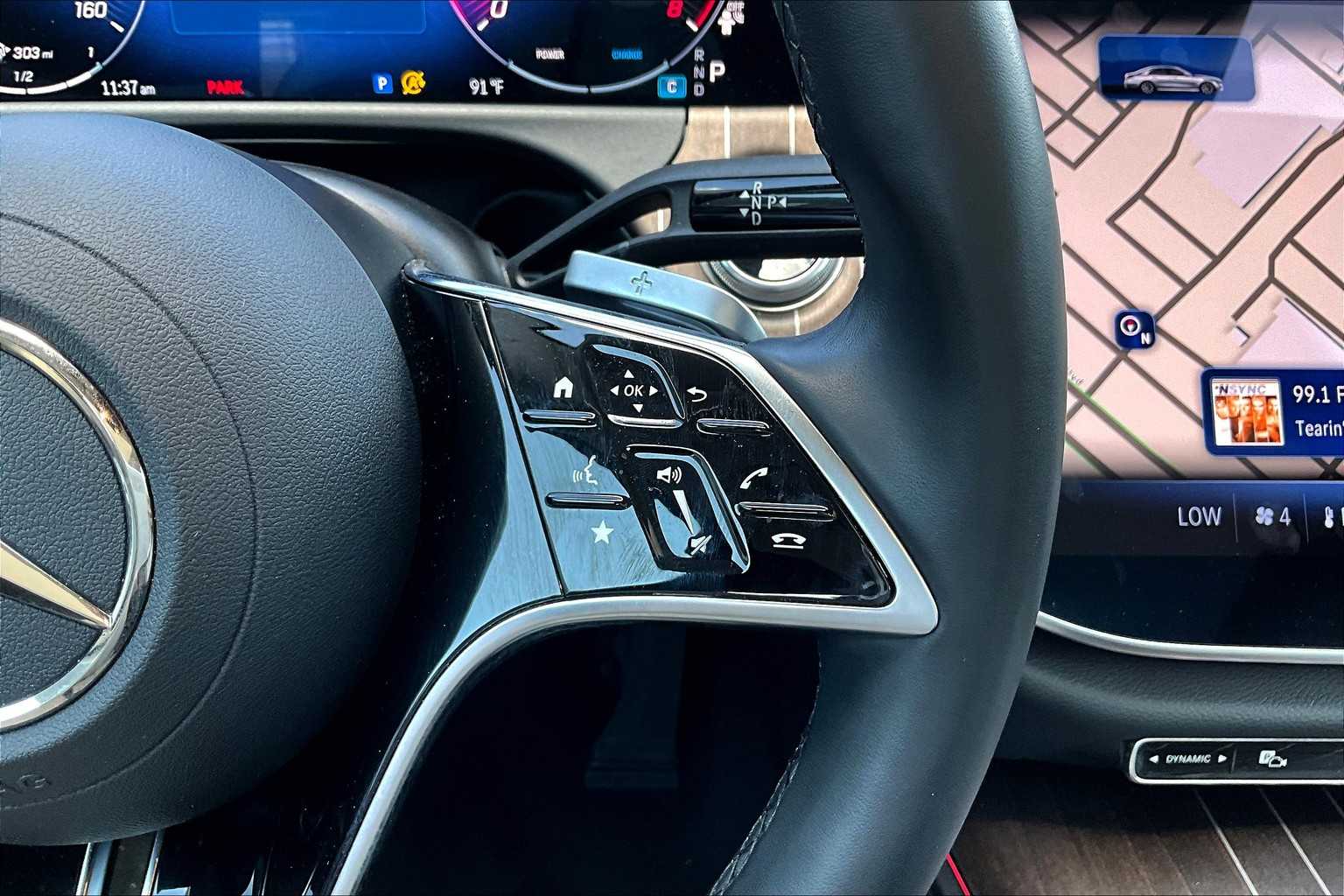 2025 Mercedes Benz E 350 4MATIC photo 23