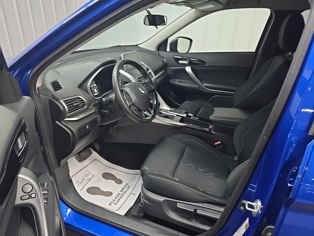 2018 Mitsubishi Eclipse Cross SE photo 28