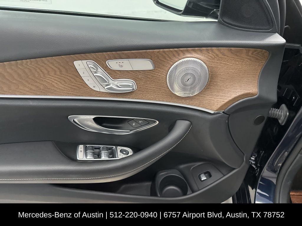 2022 Mercedes Benz E 350 photo 11