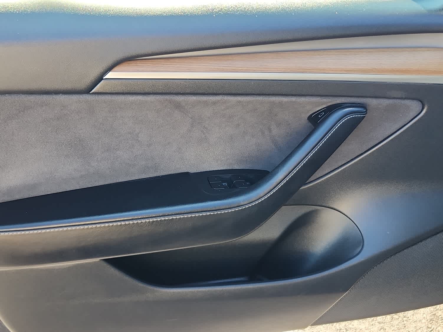 2021 Tesla Model 3 Long Range photo 9