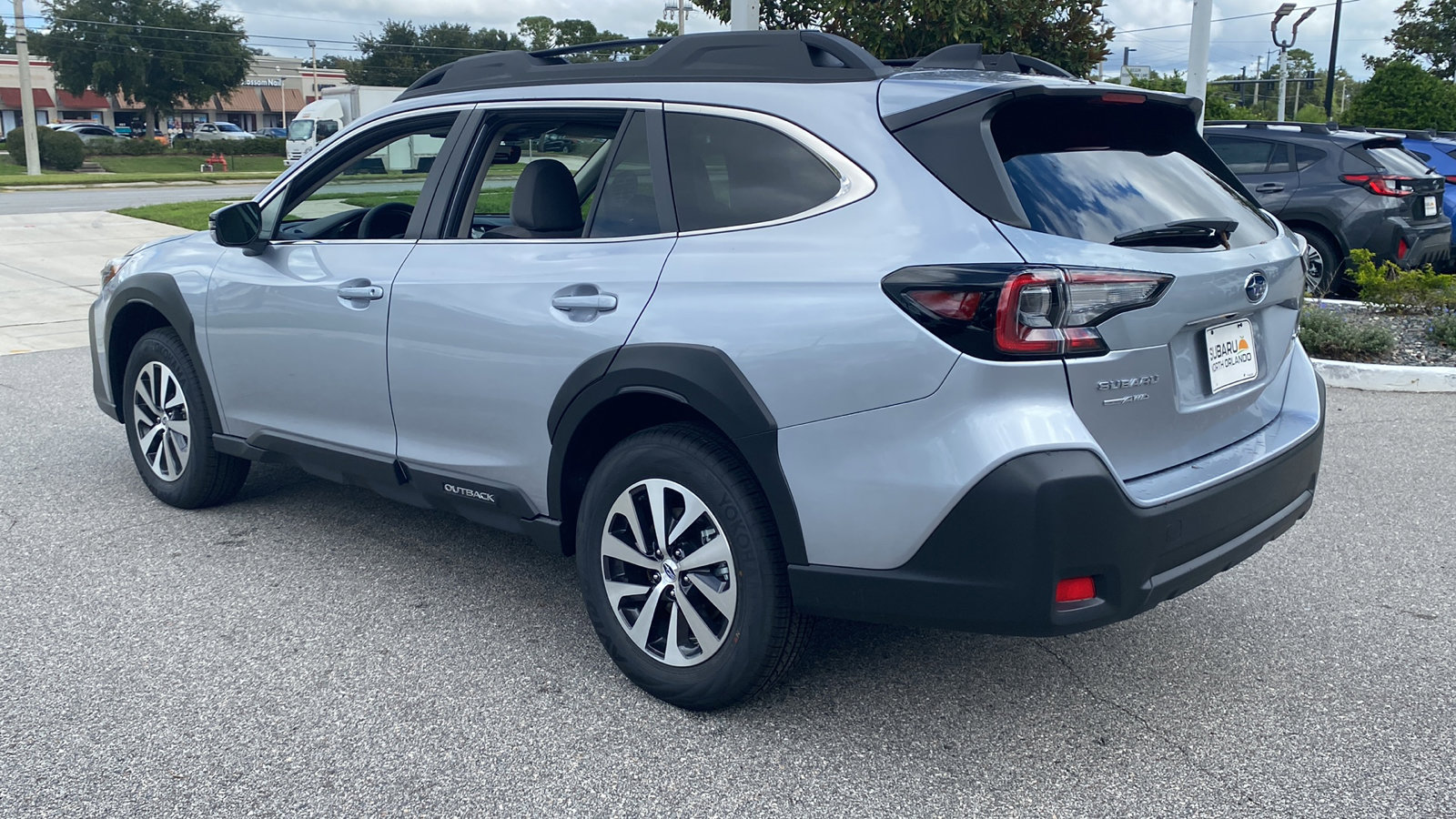 2025 Subaru Outback Premium photo 20