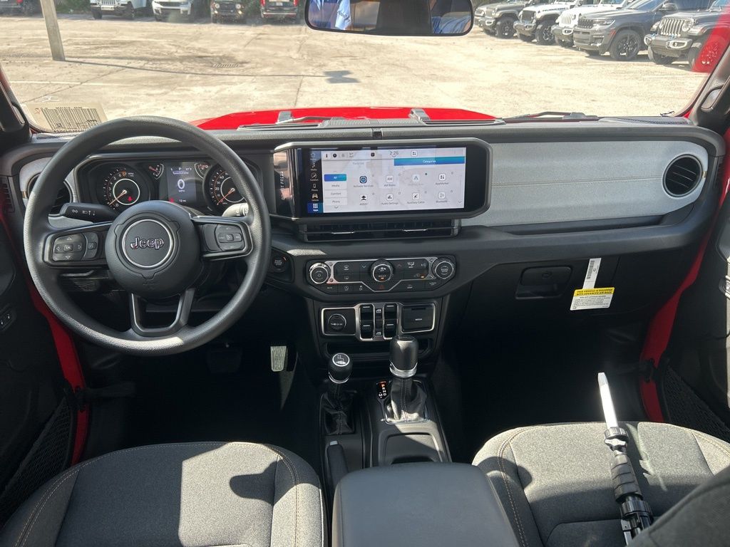 2025 Jeep Gladiator Sport photo 29