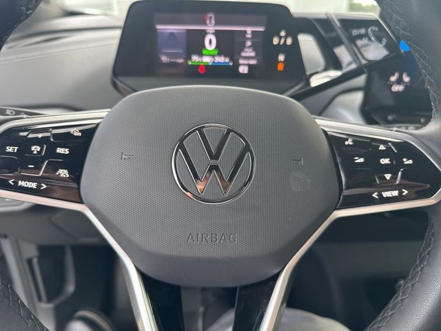 2023 Volkswagen ID.4 Pro Plus photo 22
