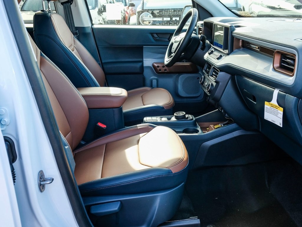 2024 Ford Maverick Lariat photo 10