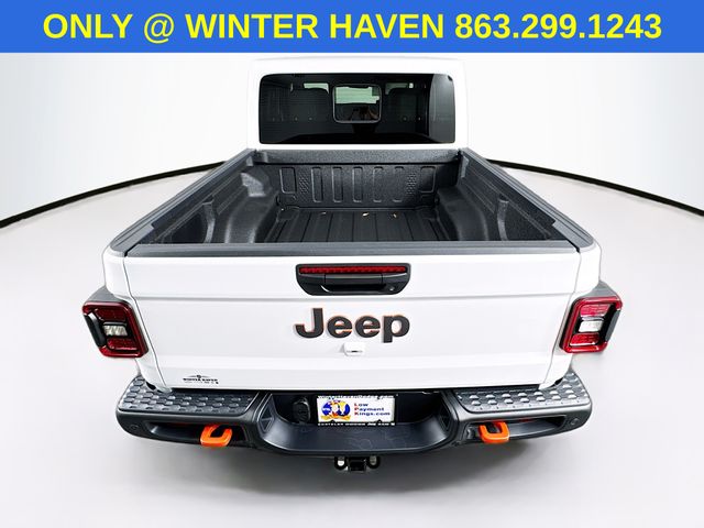 2025 Jeep Gladiator Mojave photo 3