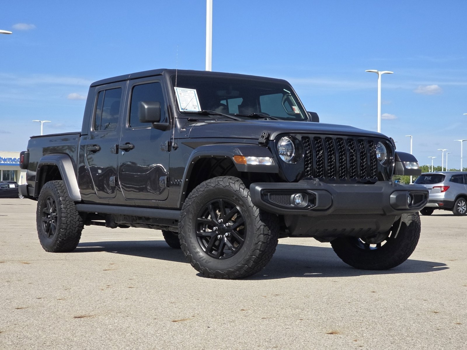 2022 Jeep Gladiator Altitude photo 2