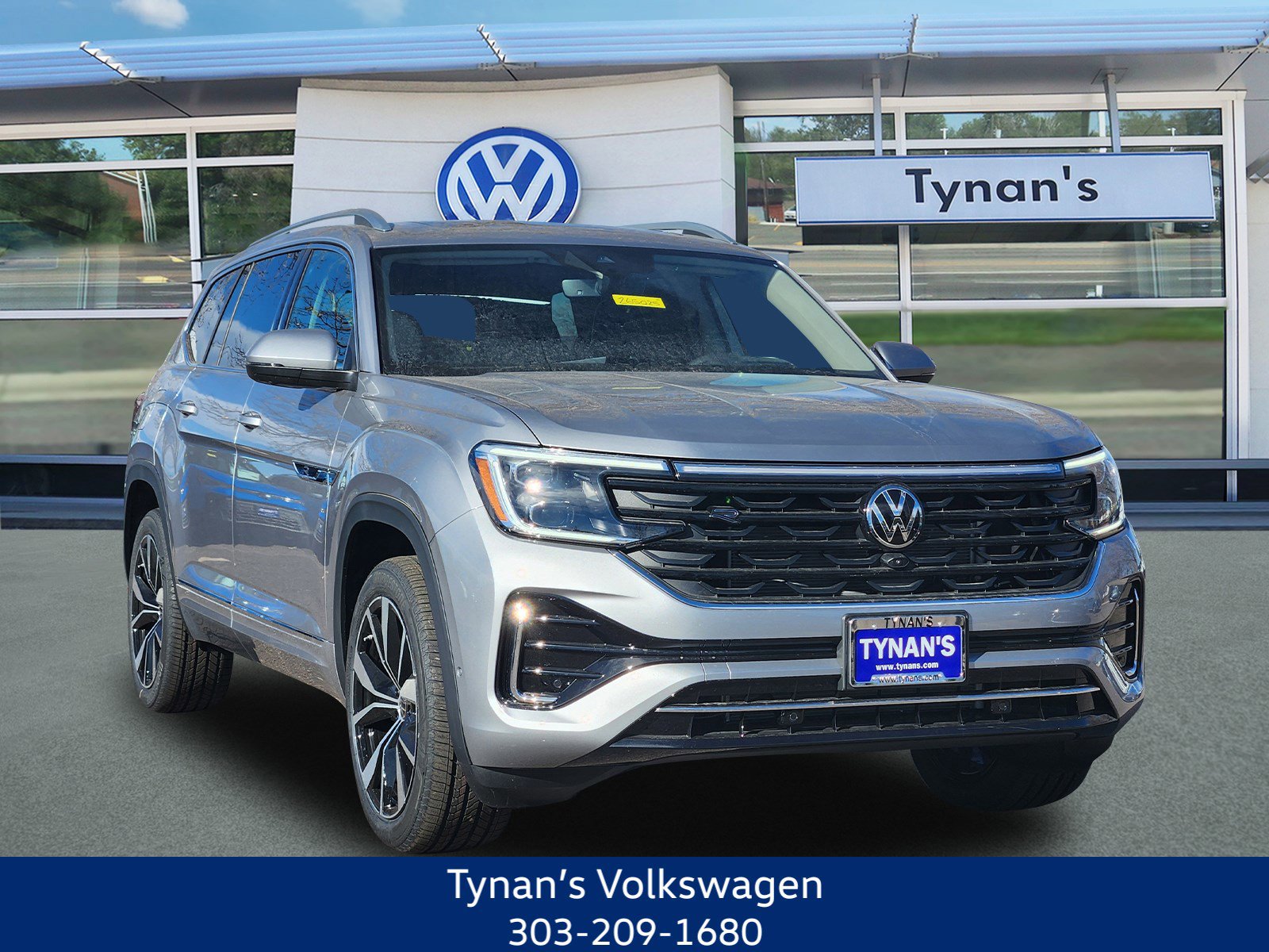 2026 Volkswagen Atlas SEL Premium R-Line's photo