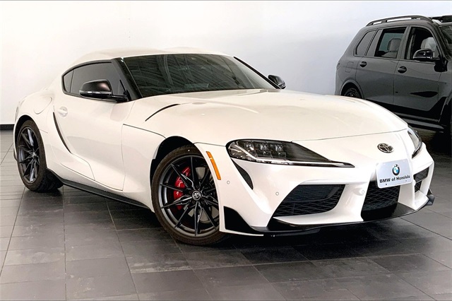 2025 Toyota Supra 3.0 Premium photo 2