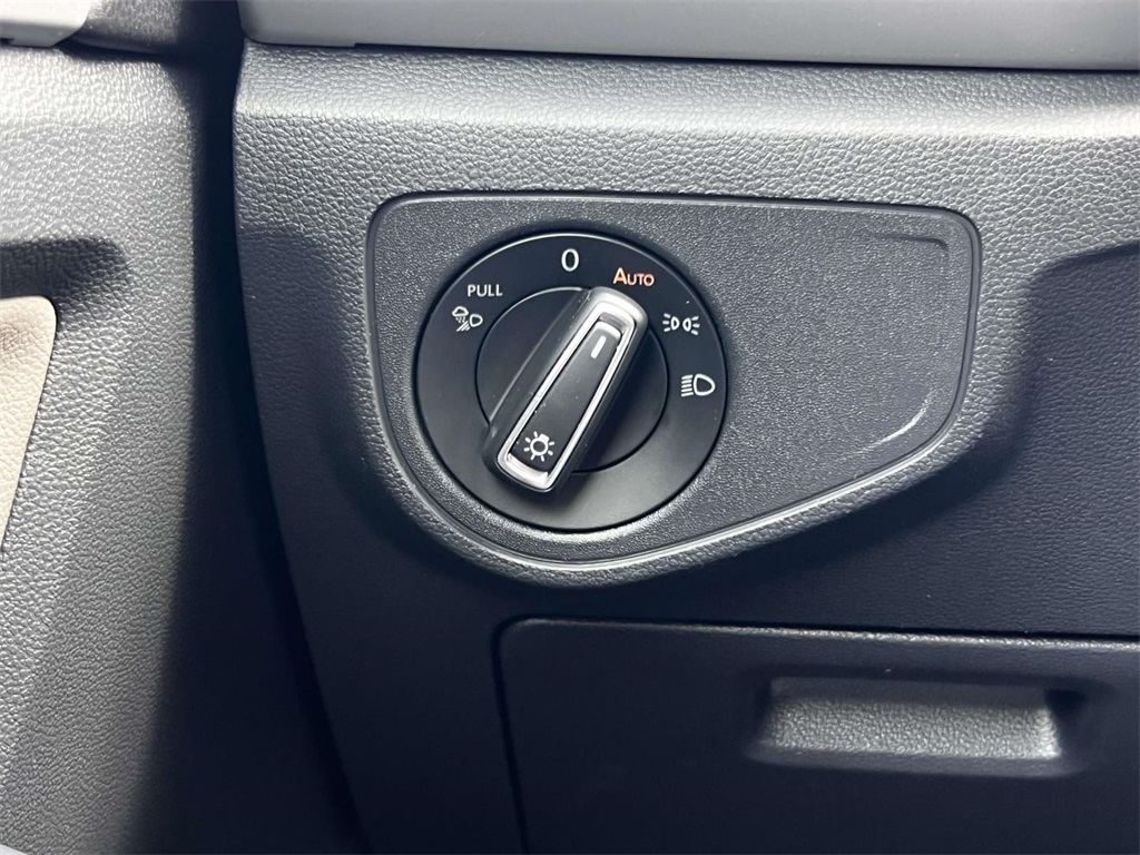 2021 Volkswagen Atlas SE photo 28