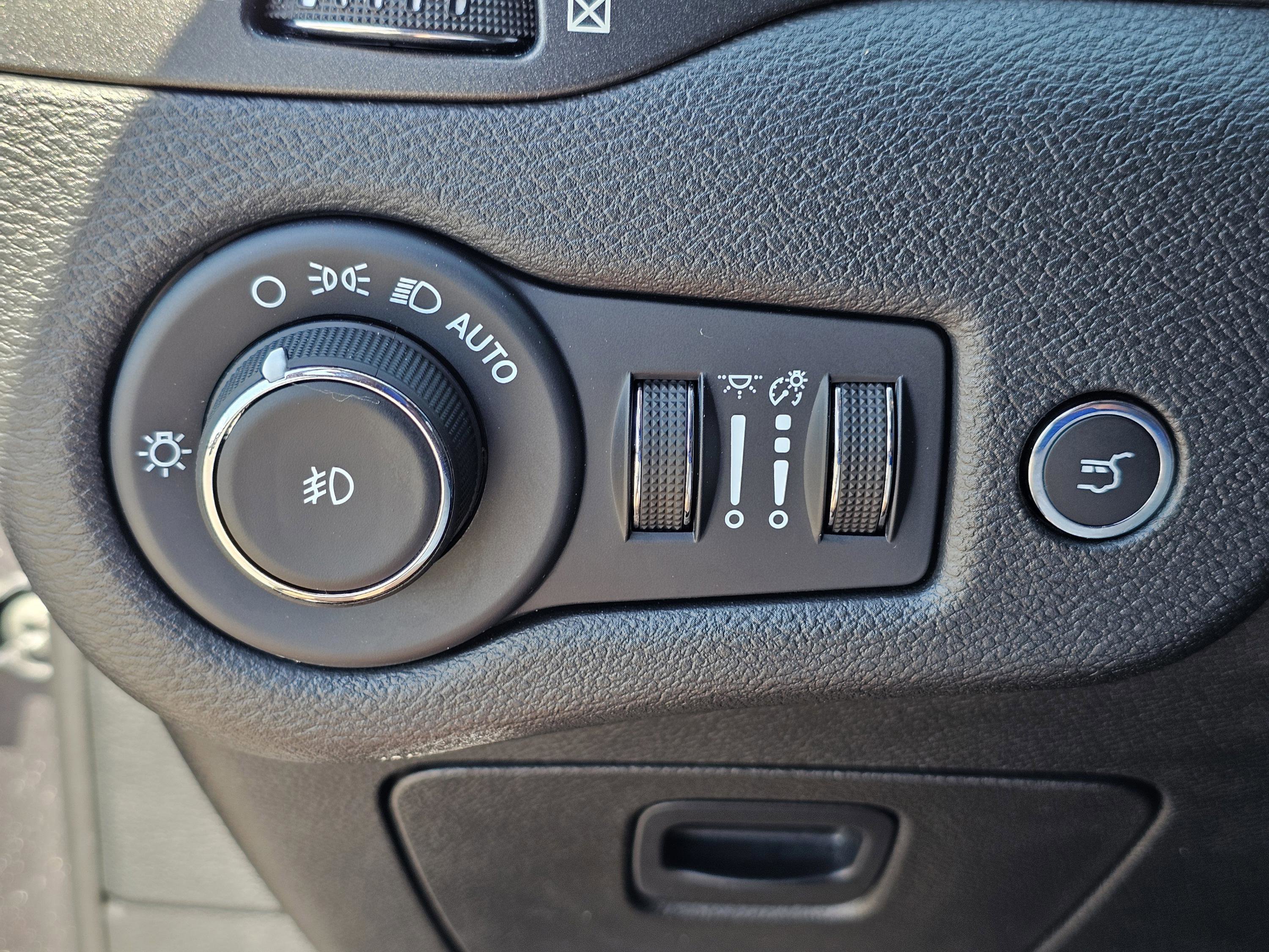 2022 Jeep Cherokee Trailhawk photo 12