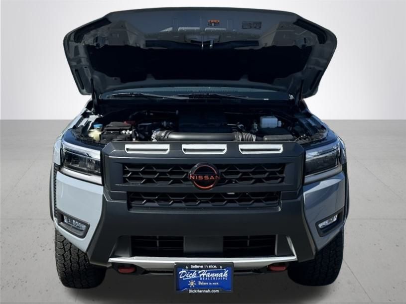 2025 Nissan Frontier PRO-4X photo 4