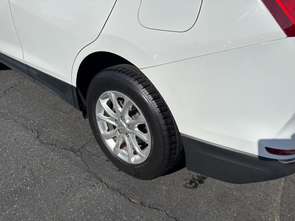 2020 Chevrolet Equinox LT photo 9