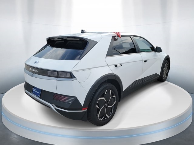 2024 Hyundai Ioniq 5 SEL photo 3