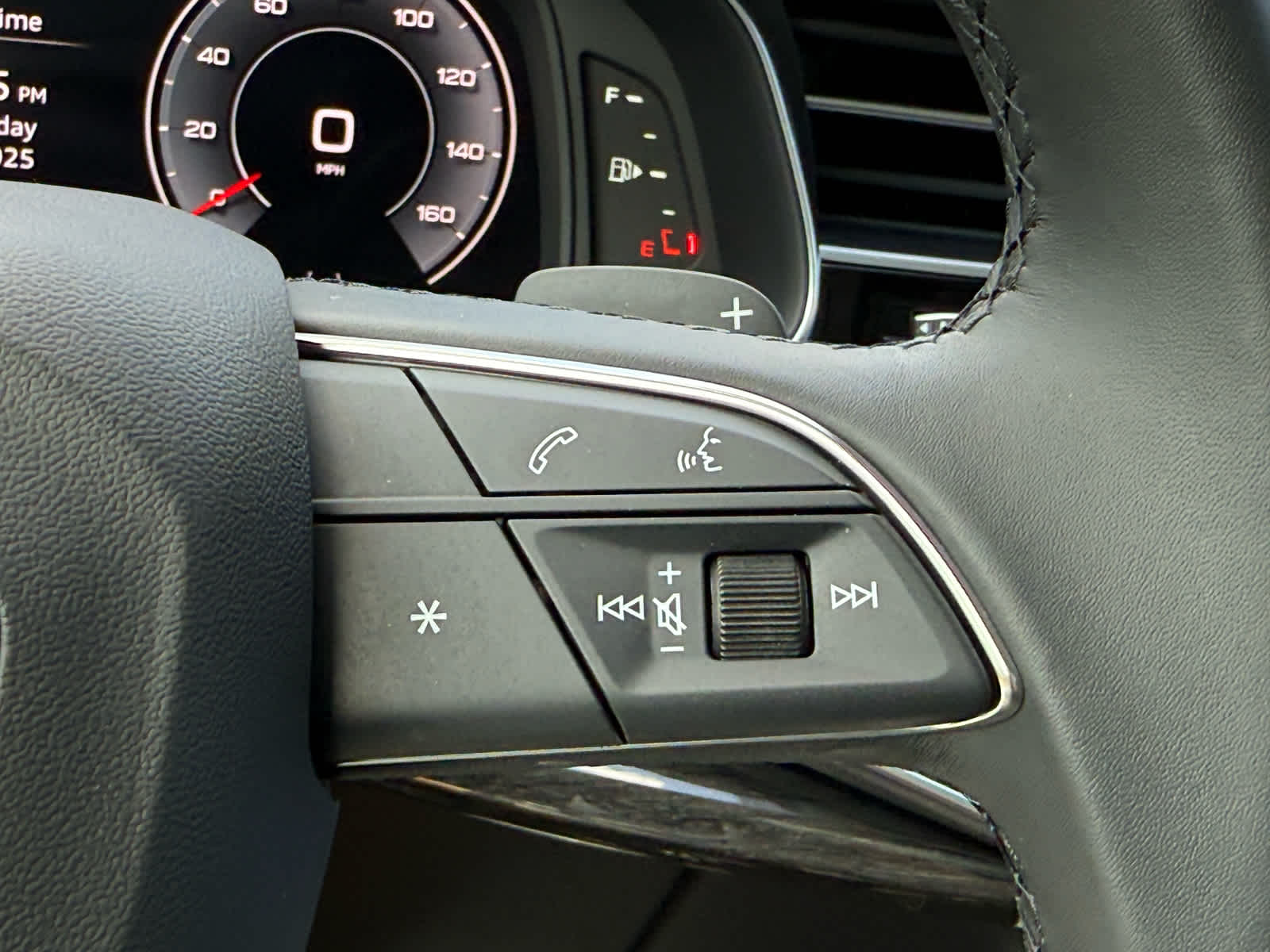 2024 Audi Q7 Premium Plus photo 19