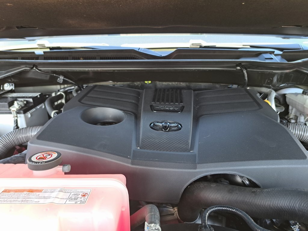 2022 Toyota Tundra SR5 photo 26