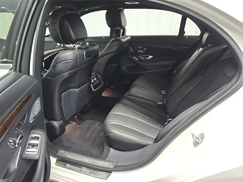 2018 Mercedes Benz S 450 4MATIC photo 28