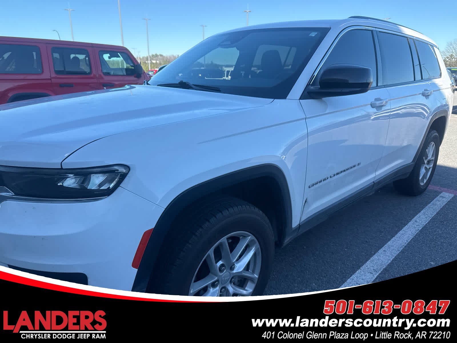 2023 Jeep Grand Cherokee L Laredo's photo