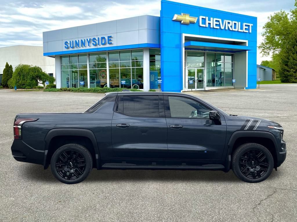 2026 Chevrolet Silverado EV LT photo 2
