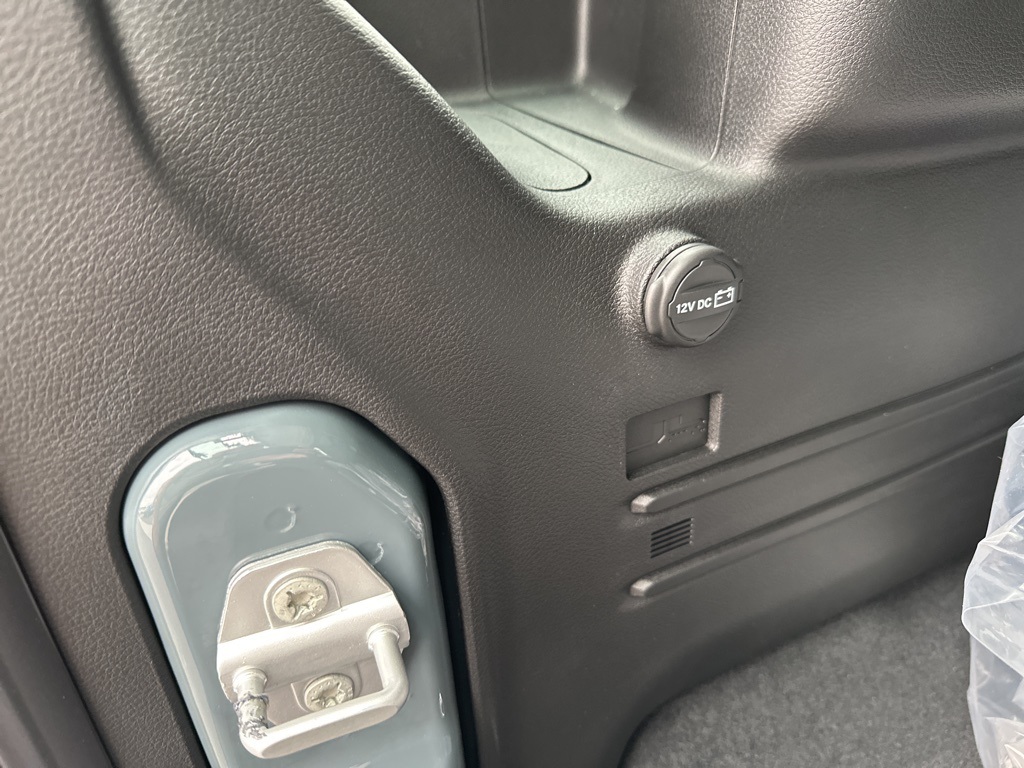 2025 Jeep Wrangler Sport photo 29