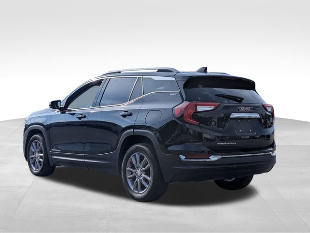 2023 Gmc Terrain SLT photo 2