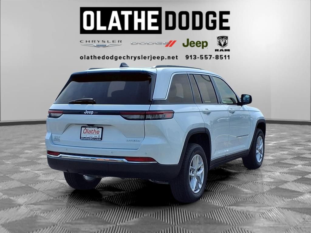 2025 Jeep Grand Cherokee Laredo X photo 26