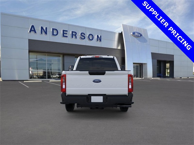 2026 Ford F-350 XL photo 4