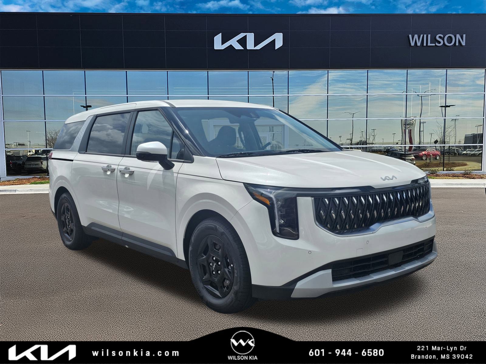 2025 Kia Carnival LXS's photo