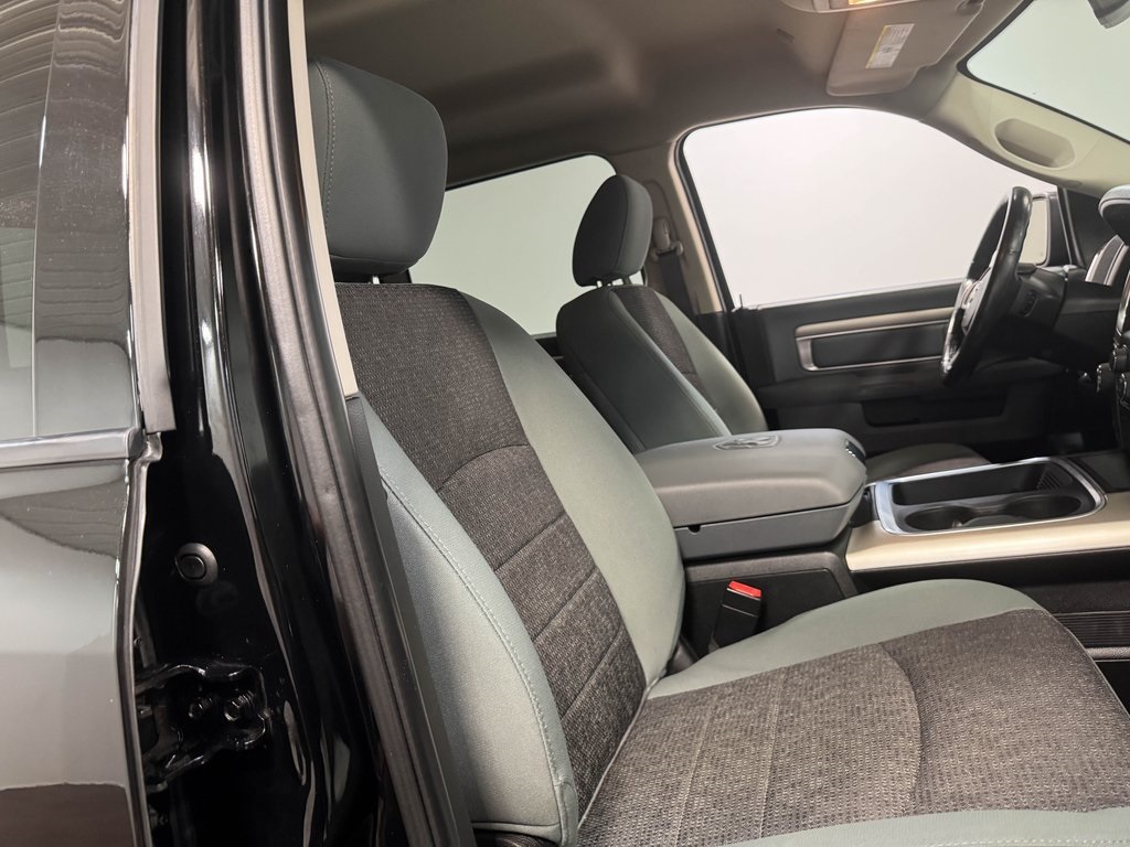 2019 Ram 1500 Classic SLT photo 58