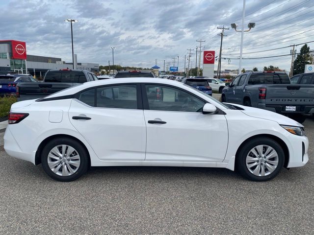 2025 Nissan Sentra S photo 2