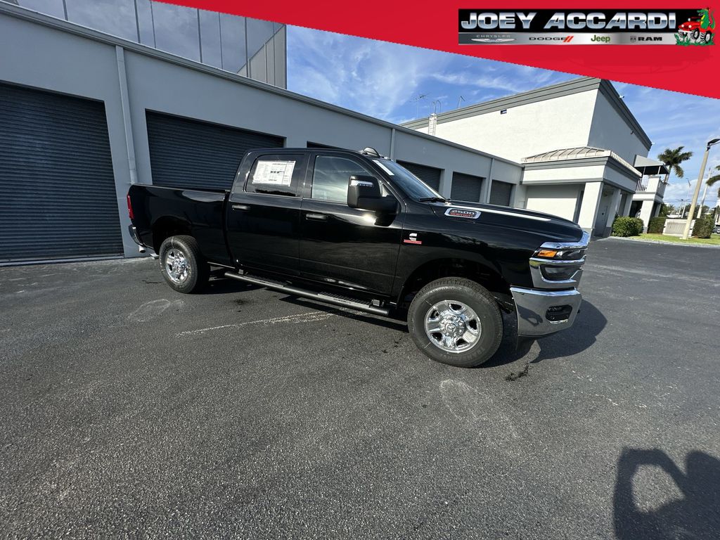 2025 Ram 2500 Tradesman photo 2
