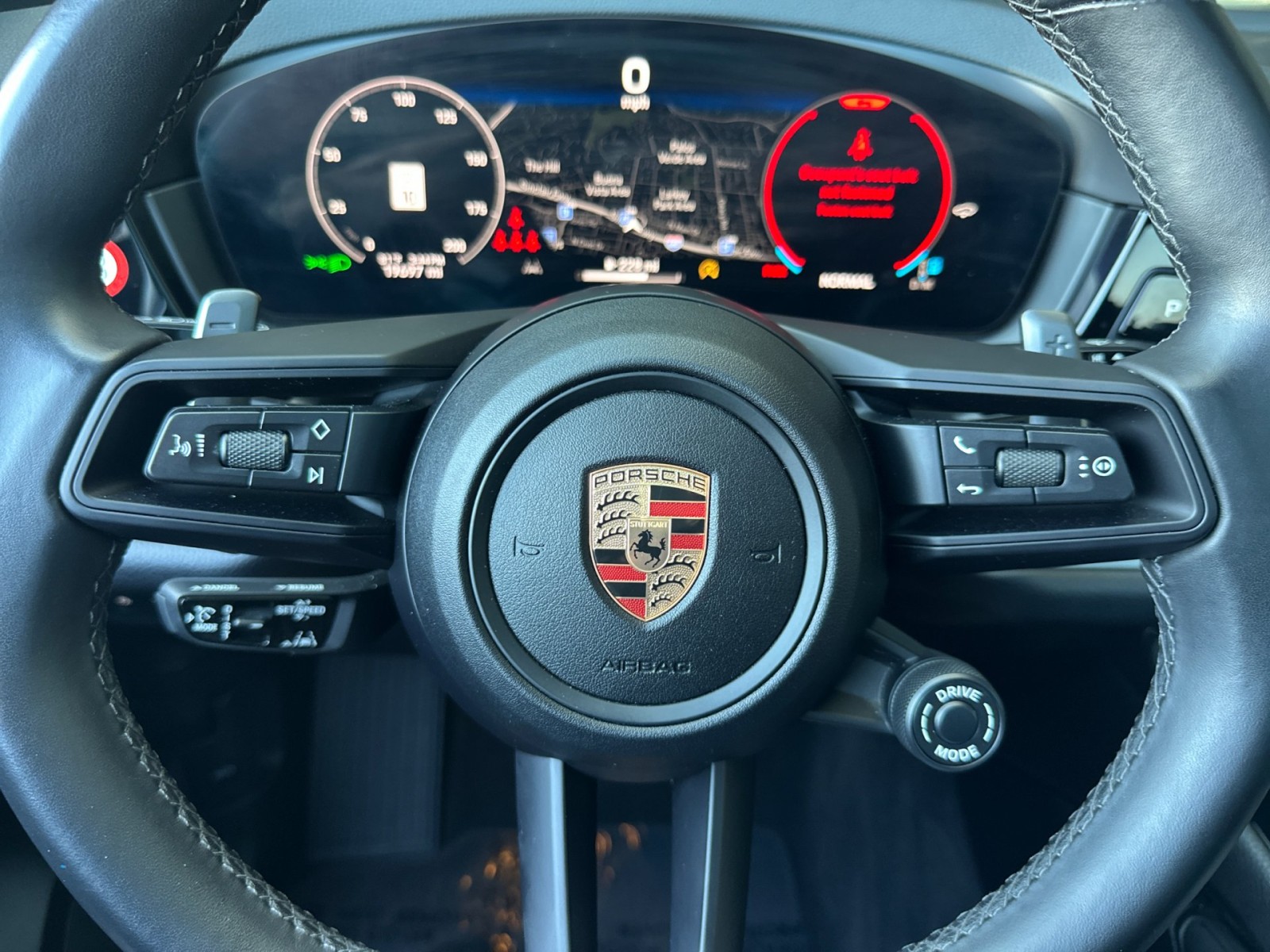 2024 Porsche Cayenne S Coupe photo 21
