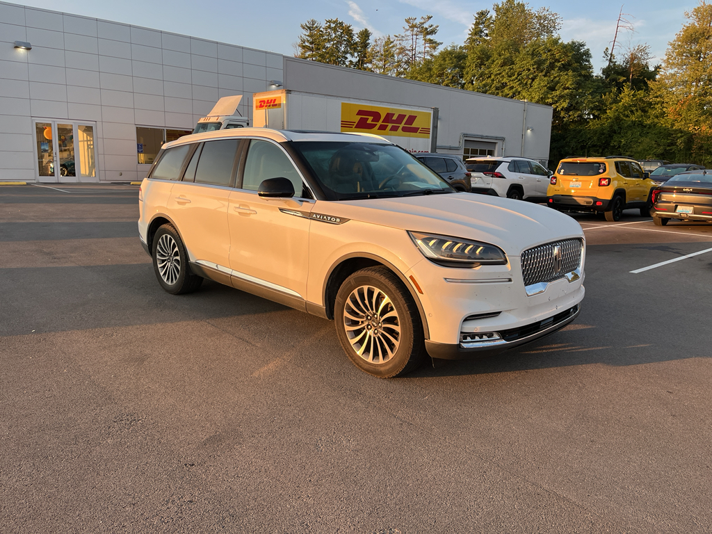 2020 Lincoln Aviator Reserve photo 2