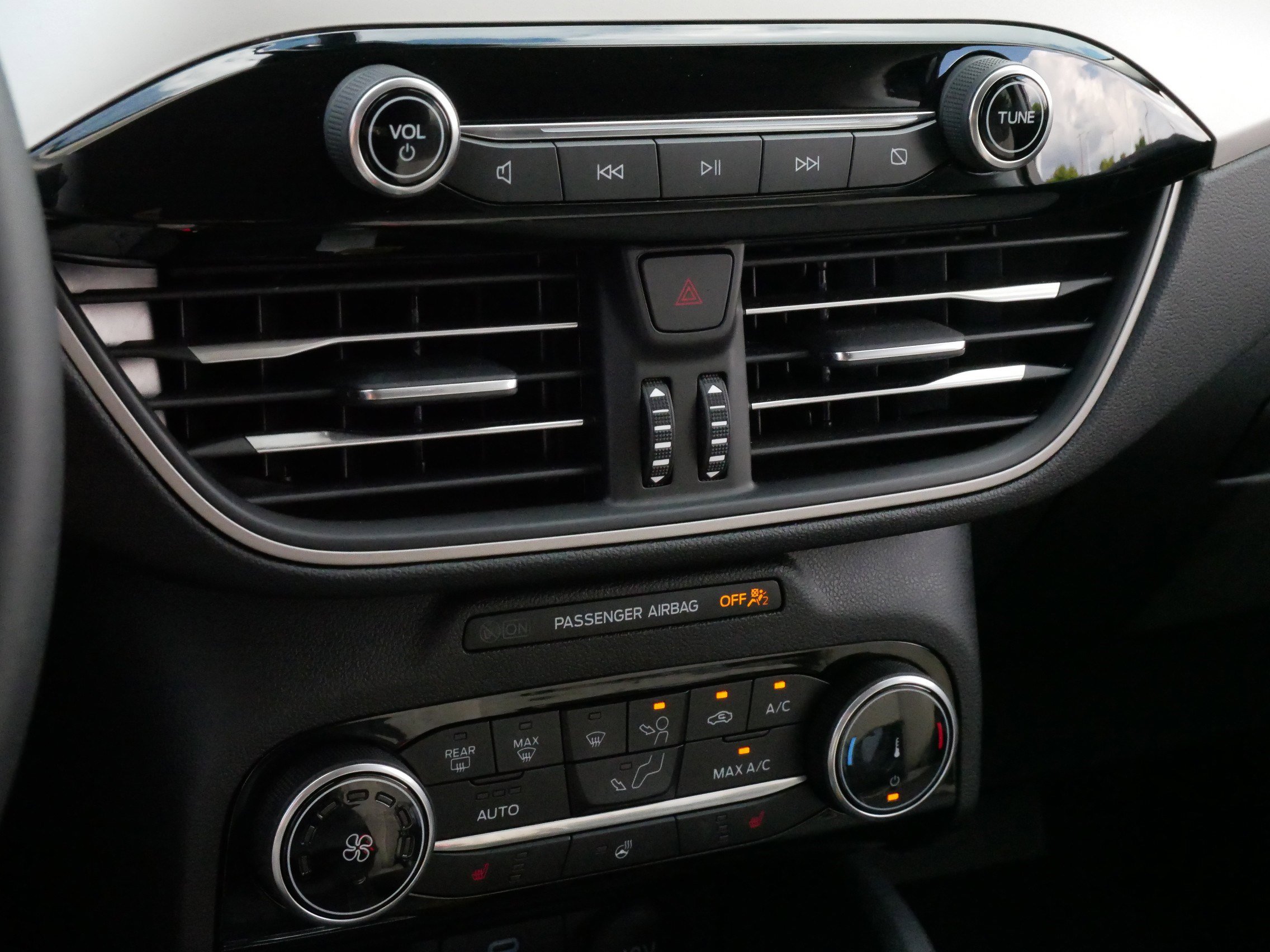 2022 Ford Escape SE photo 22