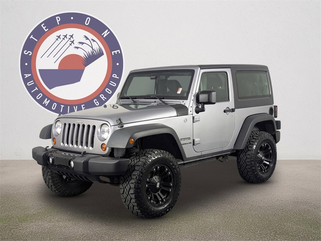 2013 Jeep Wrangler Sport photo 2