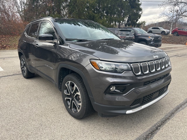 2022 Jeep Compass Limited photo 4