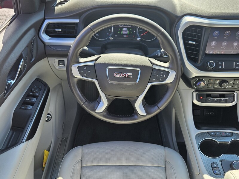 2020 Gmc Acadia SLT photo 12