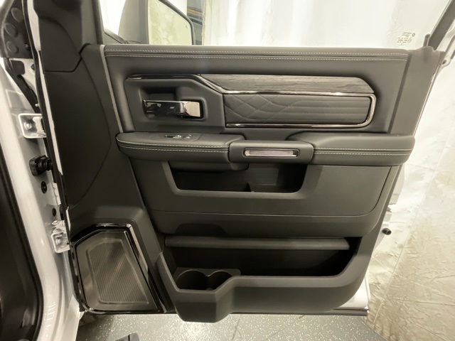 2025 Ram 2500 Limited photo 21