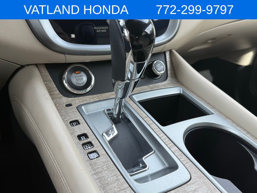 2020 Nissan Murano SL photo 21