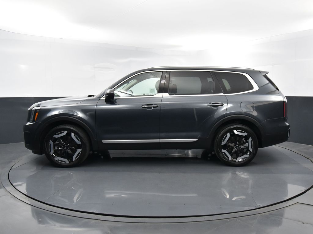 2023 Kia Telluride EX photo 4