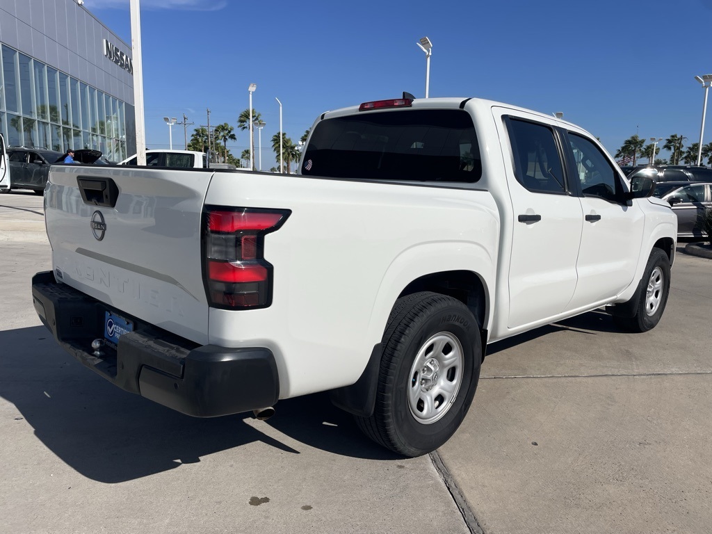 2023 Nissan Frontier S photo 2
