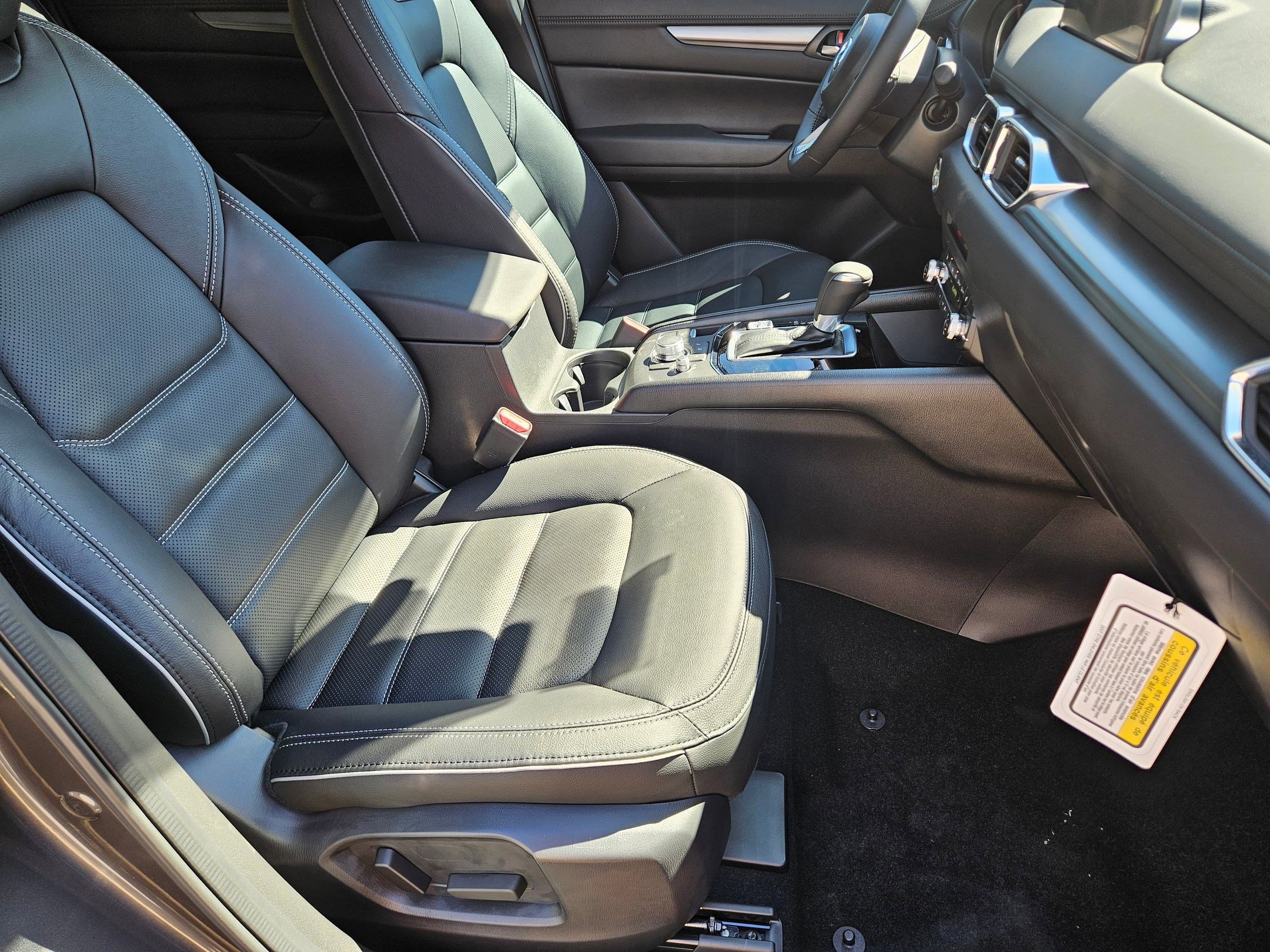 2025 Mazda CX-5 2.5 S Preferred photo 18
