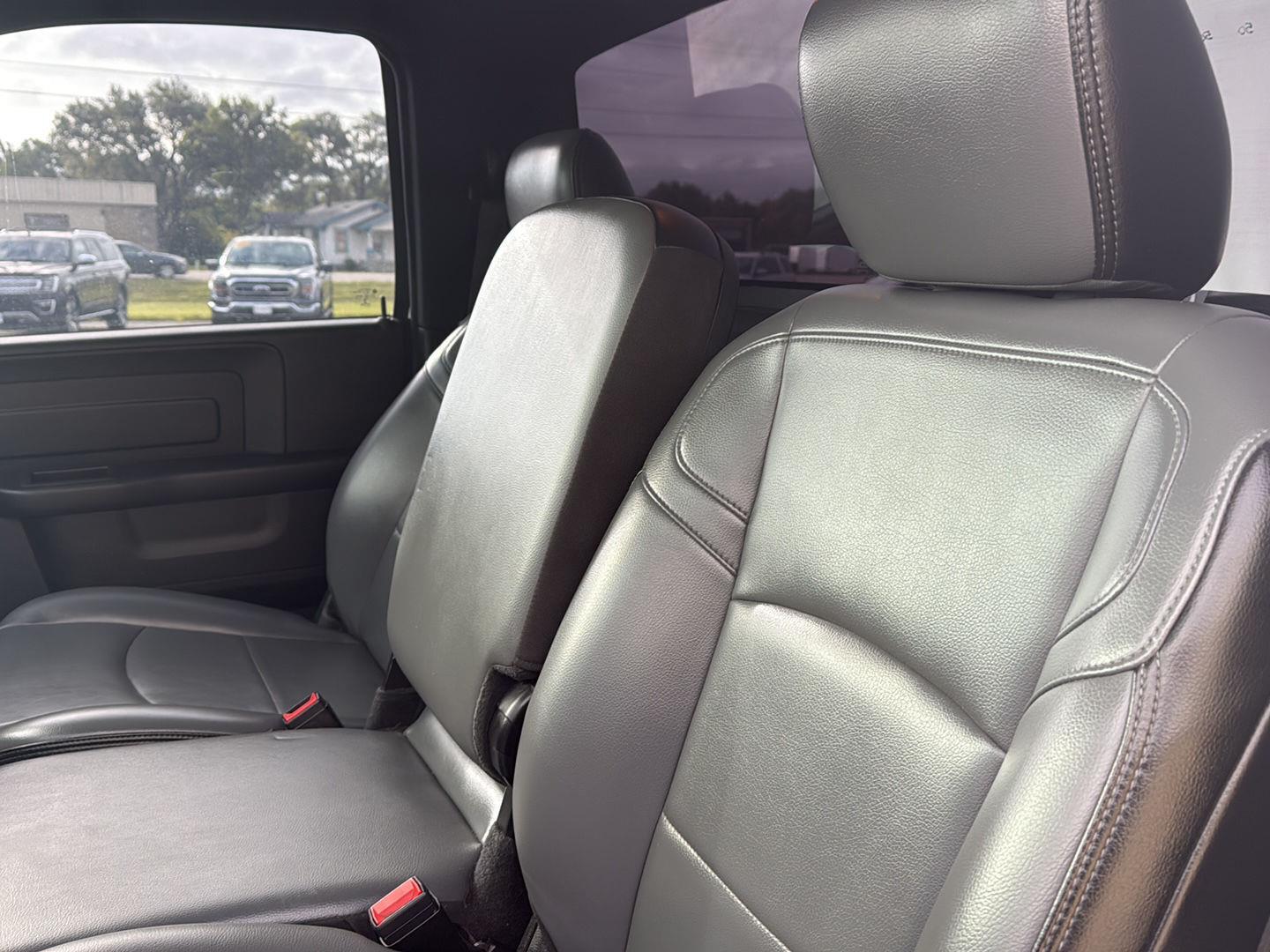 2021 Ram 3500 Tradesman photo 11
