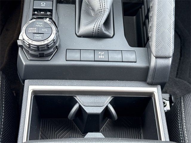 2025 Toyota 4Runner TRD Off-Road photo 25