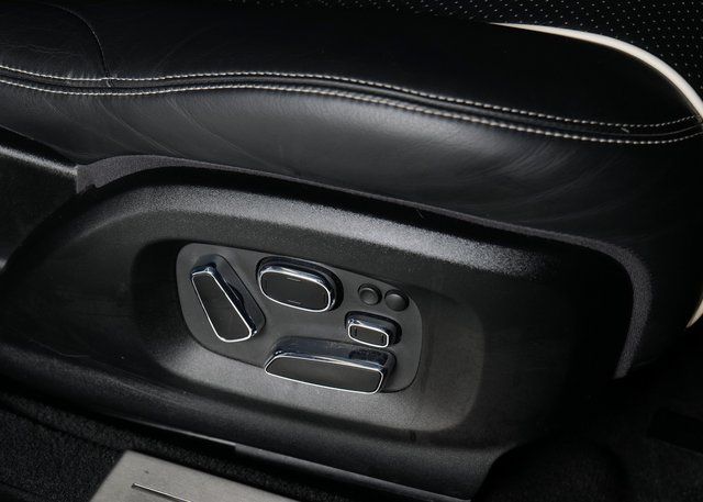 2013 Jaguar XJ XJL Portfolio photo 30