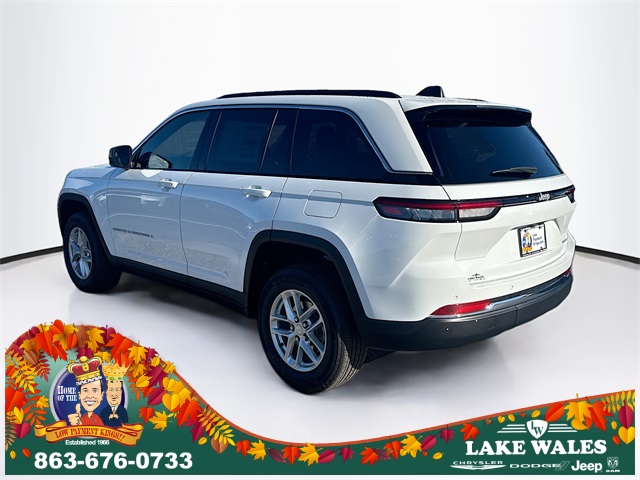 2025 Jeep Grand Cherokee Laredo X photo 4